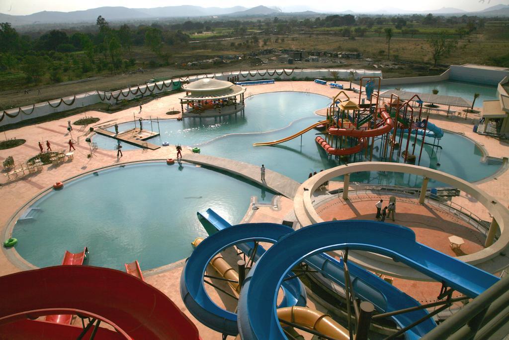 Sentosa Resorts & Water Park Chinchvad المظهر الخارجي الصورة