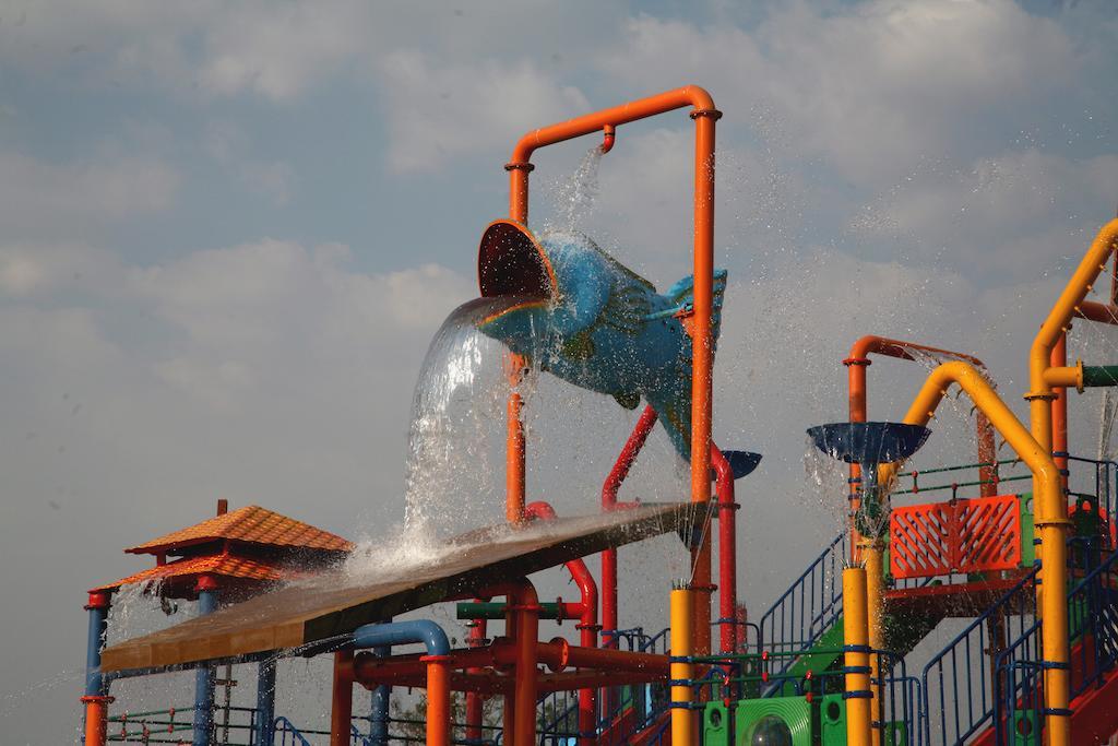 Sentosa Resorts & Water Park Chinchvad المظهر الخارجي الصورة