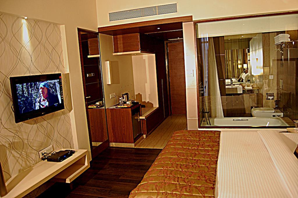 Sentosa Resorts & Water Park Chinchvad الغرفة الصورة