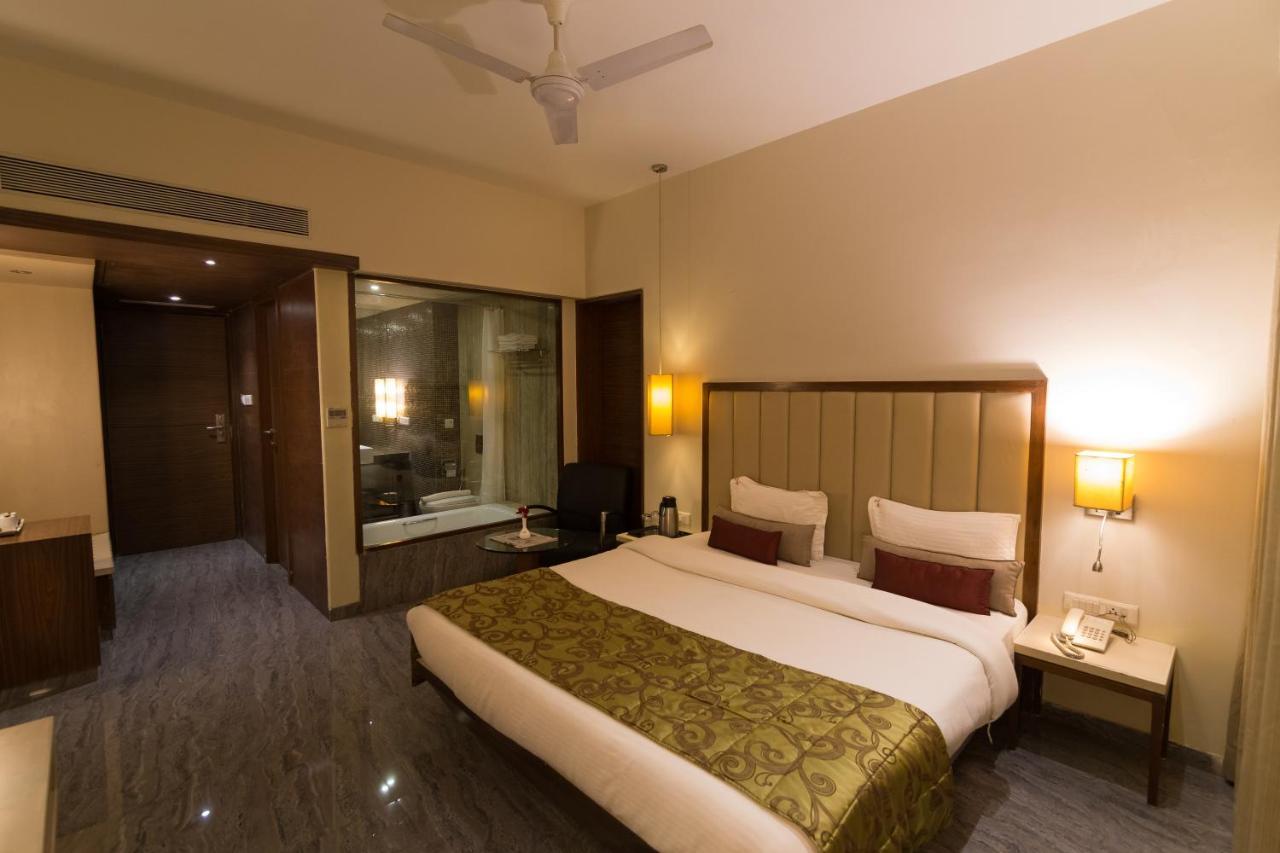 Sentosa Resorts & Water Park Chinchvad المظهر الخارجي الصورة
